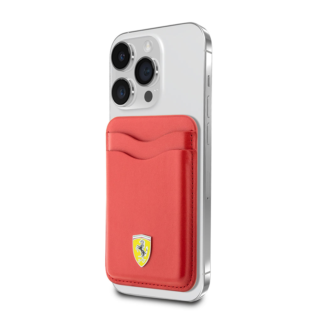 Ferrari Orjinal Lisanslı Magnetik Metal Logolu PU Deri Kartlık Ferrari Orjinal Lisanslı Magnetik Metal Logolu PU Deri Kartlık